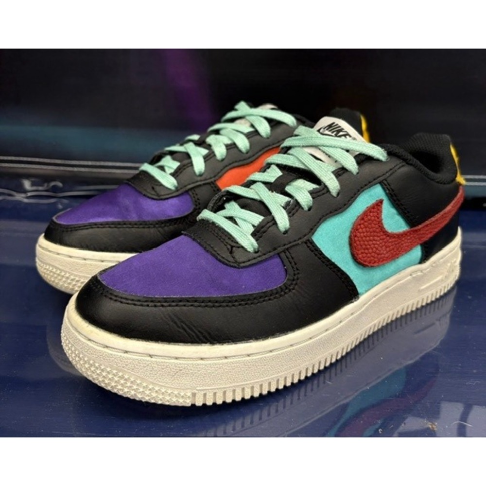 Nike Air Force 1 LV8 EMB NBA WNBA (2021) DN4178-001 Youth sneakers size 5Y